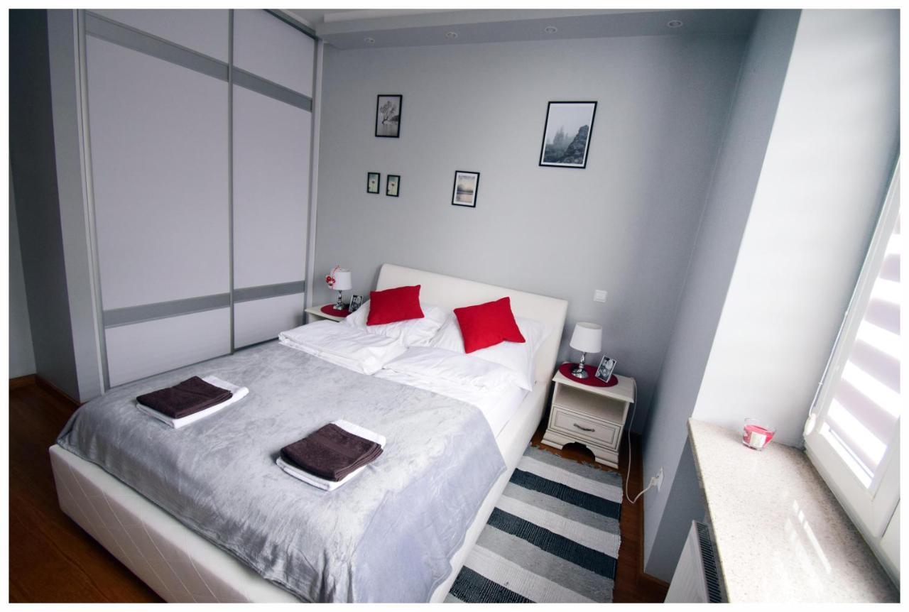 スタロバ・ボラColor 24 Apartament IVアパートメント エクステリア 写真