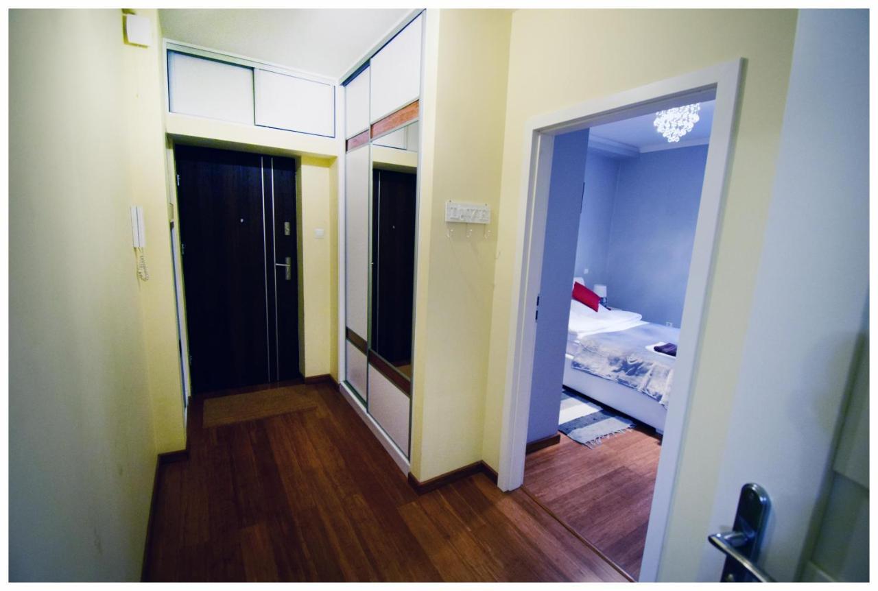 スタロバ・ボラColor 24 Apartament IVアパートメント エクステリア 写真